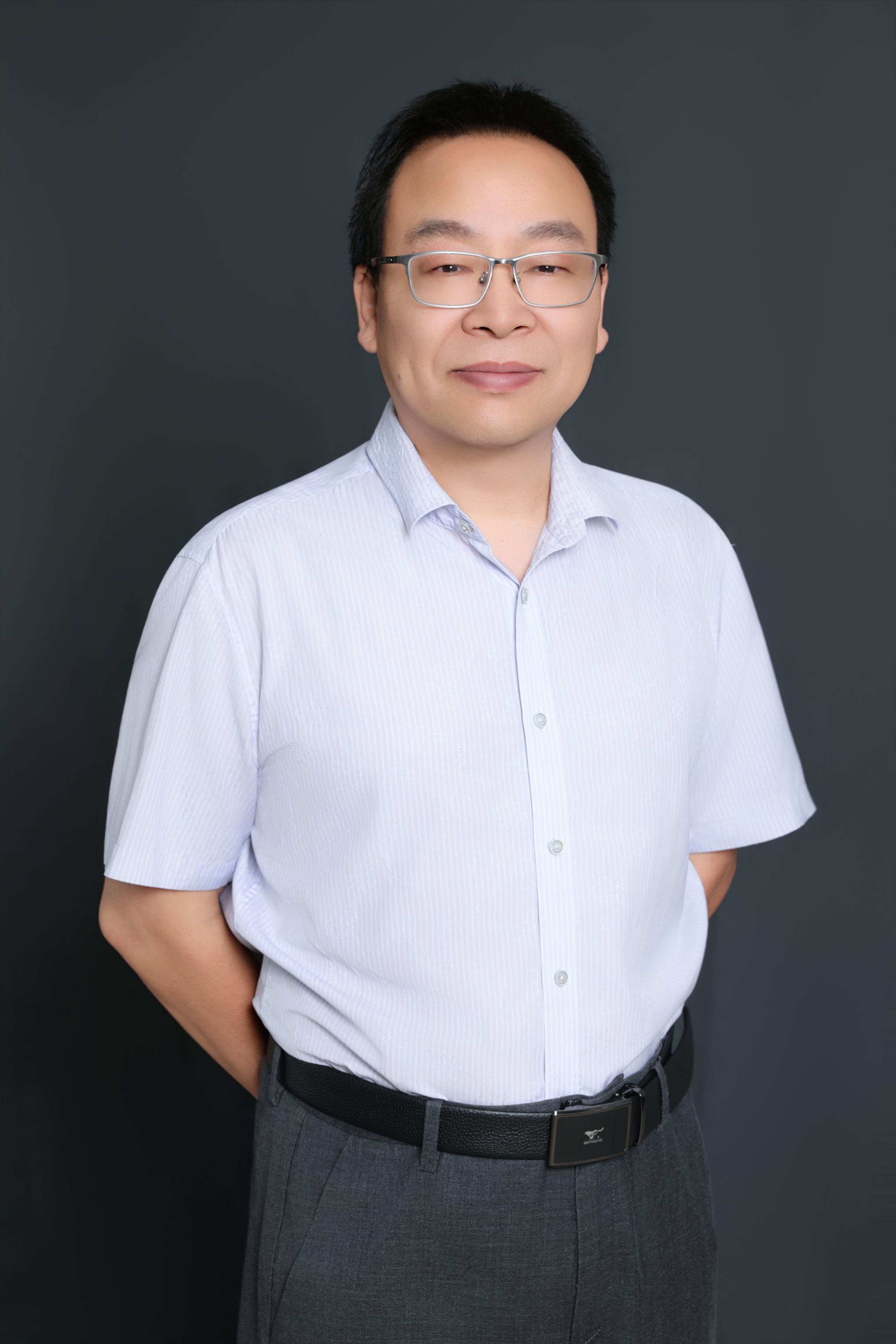 杨春强